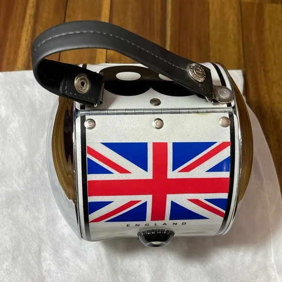 Little Earth England license plate purse - Picture 3 of 16